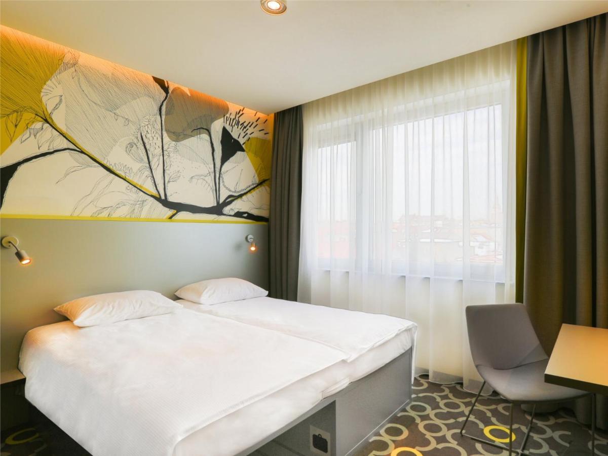 Qubus Hotel Zory Exterior photo